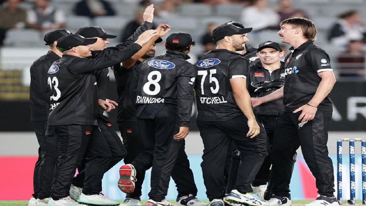 NZ vs SL, 1st ODI | न्यूझीलंडचा कारनामा, श्रीलंकाच्या त्या स्वप्नाला छेद