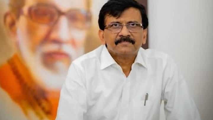 संजय राऊत यांची मुस्लिम बांधवांशी चर्चा; उपस्थितीसाठी विशेष प्रयोजन संजय राऊत यांची मुस्लिम बांधवांशी चर्चा; उपस्थितीसाठी विशेष प्रयोजन