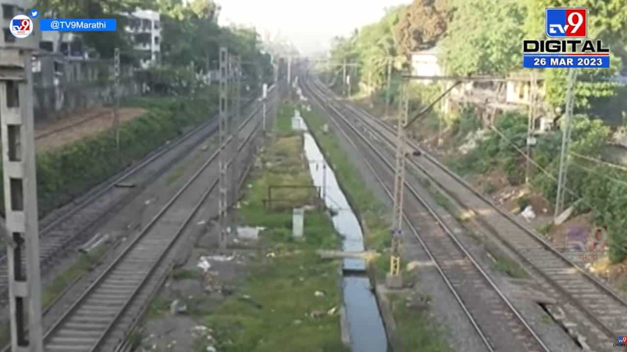 बाहेर पडताय, तर मुंबई लोकलचे एकदा वेळापत्रक बघाच