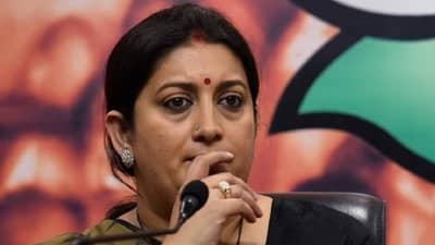 गर्भपातानंतर एकता कपूरला दाखवावे लागले पुरावे, दुसऱ्याच दिवशी बोलावलं कामावर; स्मृती इराणींचा खुलासा