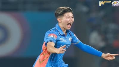 WPL Final 2023, DC vs MI | मुंबई इंडियन्सच्या इस्सी वाँग हीचा 3 विकेट्स घेत धमाका, दिल्ली बॅकफुटवर