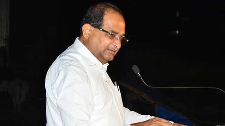 काँग्रेसचं जहाज भरकलेलं; विखे पाटीलांची राहुल गांधीवर ही टीका काँग्रेसचं जहाज भरकलेलं; विखे पाटीलांची राहुल गांधीवर ही टीका