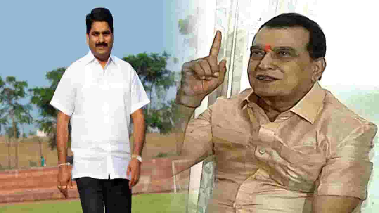 राजाराम साखर कारखान्याच्या निवडणुकीची रणधुमाळी; अर्ज भरण्यासाठी आज शेवटचा दिवस राजाराम साखर कारखान्याच्या निवडणुकीची रणधुमाळी; अर्ज भरण्यासाठी आज शेवटचा दिवस