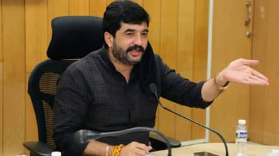 खंडणीबहाद्दरांचा कारनामा; मुरलीधर मोहोळ यांच्या नावाने खंडणीची मागणी