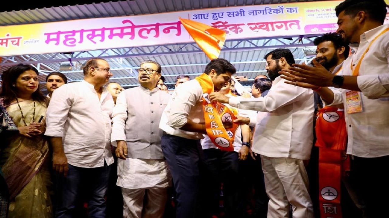 वंदनीय हिंदुहृदयसम्राट बाळासाहेब ठाकरे यांना अभिप्रेत असलेले विचार पुढे घेऊन जाण्याचा प्रयत्न आम्ही करत असून त्यामुळेच अनेक जुनेजाणते शिवसैनिक आज आमच्यासोबत जोडले जात आहेत. 