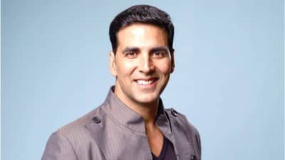 Akshay Kumar | अक्षय कुमार याने शर्टलेस फोटो शेअर करत चाहत्यांना दिली खास माहिती, अभिनेत्याने केले