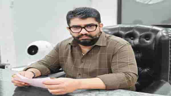टोलनाके चालवणारे आमच्या राजघराण्यात जन्माला कसे, उदयनराजे यांच्यावर जोरदार हल्लाबोल