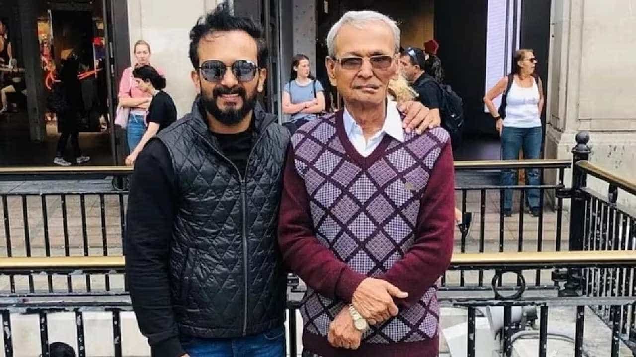 क्रिकेटपटू केदार जाधवचे वडील बेपत्ता झाले, पोलिसात तक्रार केली; मग 'असा' लागला शोध क्रिकेटपटू केदार जाधवचे वडील बेपत्ता झाले, पोलिसात तक्रार केली; मग 'असा' लागला शोध