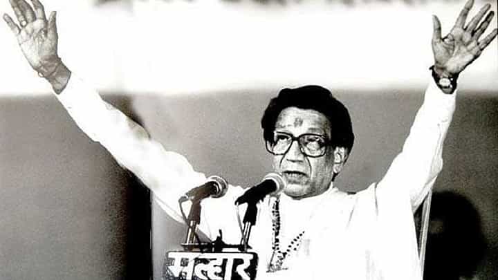 पंढरपूरच्या मैदानात बाळासाहेब ठाकरे यांच्या सभेलाही गर्दी झाली नव्हती; शिवसेनेच्या मंत्र्याचं वक्तव्य पंढरपूरच्या मैदानात बाळासाहेब ठाकरे यांच्या सभेलाही गर्दी झाली नव्हती; शिवसेनेच्या मंत्र्याचं वक्तव्य