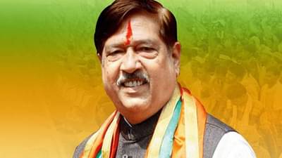 पुण्यातील कसब्यानंतर भाजप सावध, पुन्हा धोका नको ? बापट कुटुंबियांना संधी ?