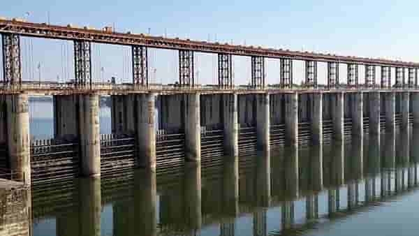Tapi River : तापी नदीवर दोन बॅरेजचा शेतकऱ्यांना फायदा, पण या कारणामुळे वेगळीचं चर्चा