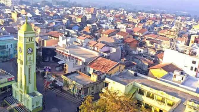 Rich village : हे आहे भारतातील सर्वात श्रीमंत गाव, प्रत्येक गावकऱ्याच्या खात्यात 15 लाखाचा बँक बॅलन्स