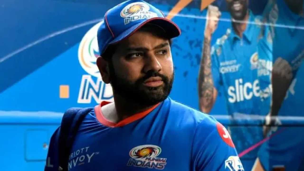 IPL 2023 : Rohit Sharma च्या गायब होण्याच कारण आलं समोर, वाढणार Mumbai Indians च टेन्शन