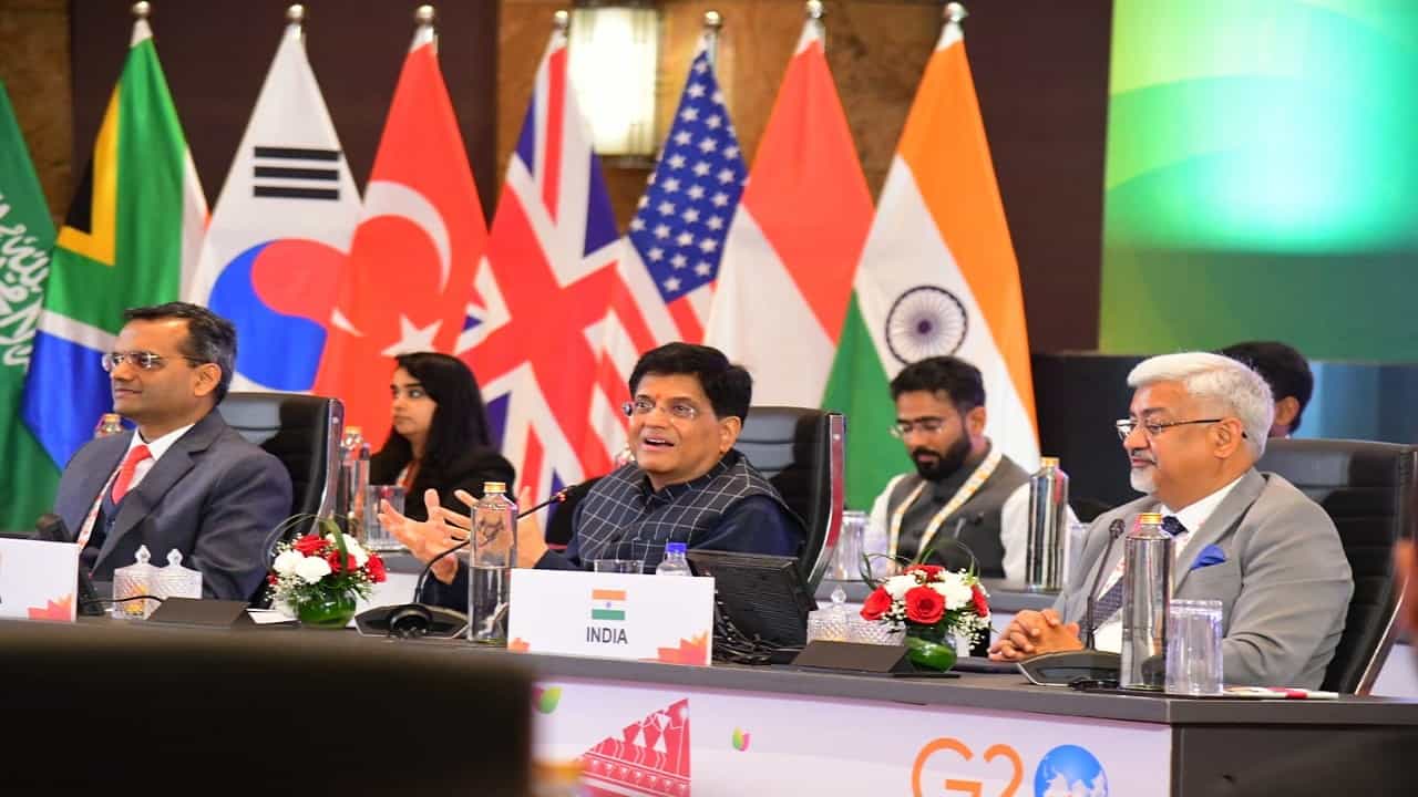मुंबईत आयोजित पहिली जी २० व्यापार आणि गुंतवणूक कार्यगटाची (TIWG) बैठक केंद्रीय मंत्री पीयुष गोयल यांच्या उपस्थितीत संपन्न झाली.