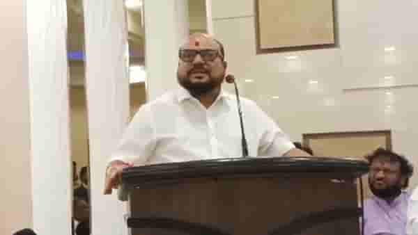 नागपूर टू दादर अकेला गुलाबराव फादर, गटबाजी करणाऱ्यांना खडसावलं, जळगावात चौफेर फटकेबाजी