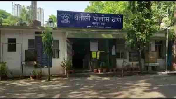 धक्का लागल्याच्या कारणावरुन वाद झाला, मग झटापटीत तिसऱ्या मजल्यावरुन महिला थेट...