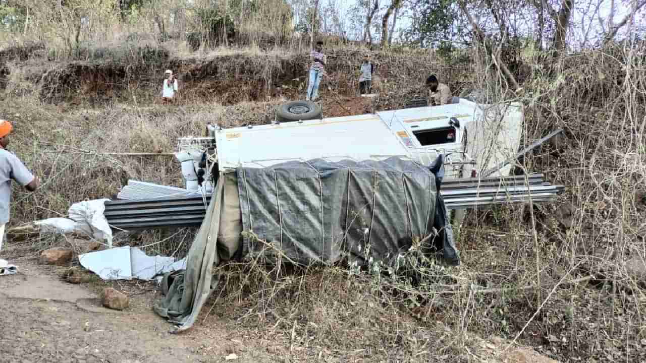 घर बांधकामासाठी साहित्य घेऊन येत होता शेतकरी; अचानक घडली ही दुर्दैवी घटना