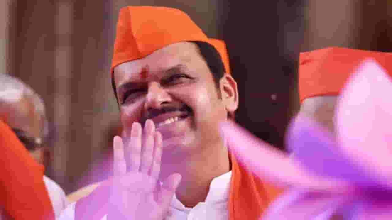 मुख्यमंत्र्यांनंतर आता देवेंद्र फडणवीसही अयोध्या दौऱ्यावर, एकनाथ शिंदेंनी नेमकं काय म्हटलं?