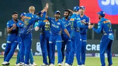 RCB vs MI | मुंबई आणि बंगळुरुची संभाव्य प्लेइंग इलेव्हन, पिच रिपोर्ट आणि बरंच काही