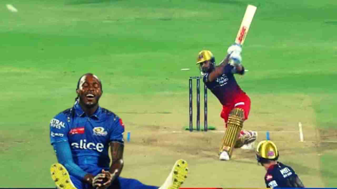 RCB vs MI | Who is Archer : विराट कोहली याने आर्चरला मारलेले सिक्स एकदा पाहाच, Video Viral