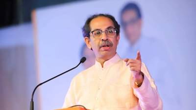 “उद्धव ठाकरे यांच्या हातात काही राहिलेलं नाही, रिमोट कंट्रोल वेगळ्याच व्यक्तीकडे!”