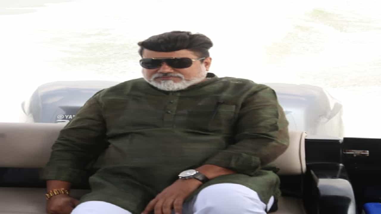 महाराष्ट्राचे उद्योगमंत्री उदय सामंत यांच्या बोटीला अपघात, कुठं आणि कधी घडली घटना? महाराष्ट्राचे उद्योगमंत्री उदय सामंत यांच्या बोटीला अपघात, कुठं आणि कधी घडली घटना?