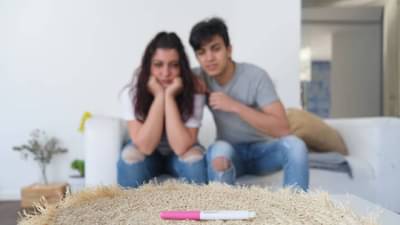 पालक बनण्याच्या स्वप्नात तुमची हीच सवय ठरेल अडथळा, जागरणामुळे होऊ शकतो Fertility वर परिणाम