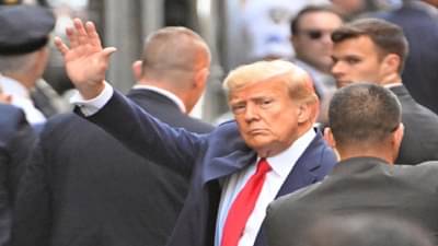 Donald Trump | डोनाल्ड ट्रम्प यांना अटक, अमेरिकेतून सर्वात मोठी बातमी