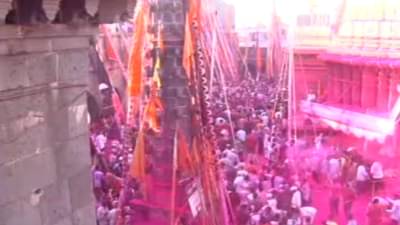 ‘जोतिबाच्या नावाने चांगभल’; जोतिबा डोंगरावर लाखो भाविक दाखल