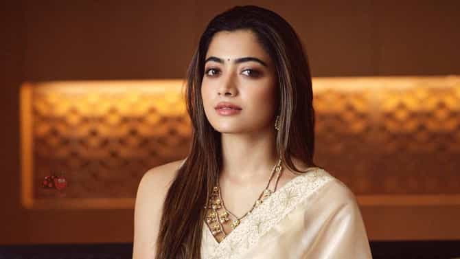Rashmika Mandanna : किती शिकली आहे पुष्पा फेम श्रीवल्ली?