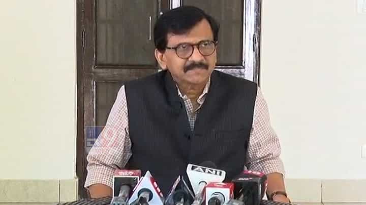 चंद्रशेखर बावनकुळे, उमेदवारी अन् भ्रष्टाचाराचे आरोप; संजय राऊत नेमकं काय-काय बोलले? चंद्रशेखर बावनकुळे, उमेदवारी अन् भ्रष्टाचाराचे आरोप; संजय राऊत नेमकं काय-काय बोलले?