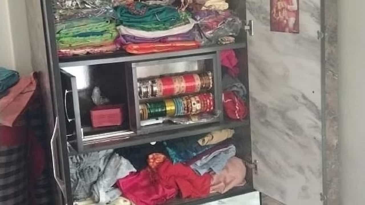 त्यांना फक्त निमित्त हवं आहे, काही क्षणातच घर साफ करतात, उपनगरातील घटनेने उडाली खळबळ, CCTV त संशयित कैद...