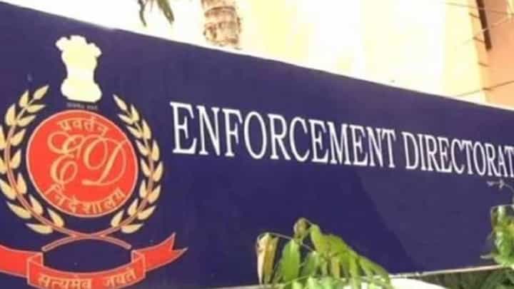 कोल्हापुरातील काँग्रेसचा बडा नेता ईडीच्या रडारवर; मुश्रीफ प्रकरणाशी काय आहे संबंध? कोल्हापुरातील काँग्रेसचा बडा नेता ईडीच्या रडारवर; मुश्रीफ प्रकरणाशी काय आहे संबंध?