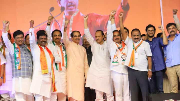 महाविकास आघाडीच्या नागपूरमधील वज्रमूठ सभेला भाजप आणि स्थानिकांचा विरोध महाविकास आघाडीच्या नागपूरमधील वज्रमूठ सभेला भाजप आणि स्थानिकांचा विरोध