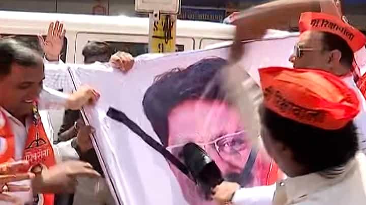 माफी मागा अन्यथा...; रिक्षा चालकांचा अरविंद सावंत यांना इशारा माफी मागा अन्यथा...; रिक्षा चालकांचा अरविंद सावंत यांना इशारा