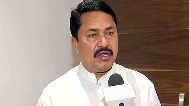 'शिंदे-फडणवीस सरकार'ची वाटचाल ही मोगलाईकडे; नाना पटोलेंची घणाघाती टीका 'शिंदे-फडणवीस सरकार'ची वाटचाल ही मोगलाईकडे; नाना पटोलेंची घणाघाती टीका