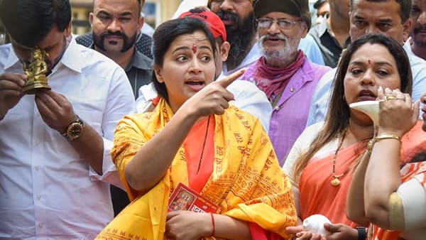 अमरावतीत कांटे की टक्कर बघायला मिळणार? ननवीत राणा यांच्या विरोधात बच्चू कडू होतेच आता राष्ट्रवादीही?