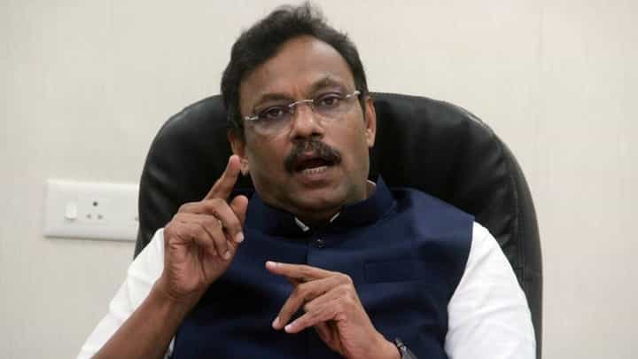 भाजपने हुकूमशाहीला फुलस्टॉप दिला; तावडेंचा विरोधकांवर निशाना भाजपने हुकूमशाहीला फुलस्टॉप दिला; तावडेंचा विरोधकांवर निशाना