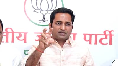 अजित दादांचे बॅनर चालतात माझे का नाही? ती चूकच... भाजप नेते जगदीश मुळीक यांचा सवाल, रोख कुणावर?