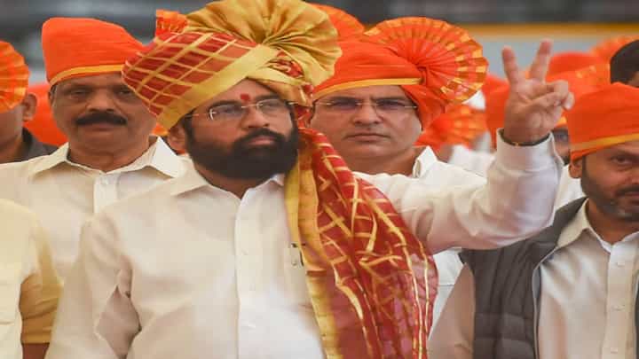 मुख्यमंत्री एकनाथ शिंदे उद्यापासून दोन दिवसीय अयोध्या दौऱ्यावर, कसं असणार नियोजन? मुख्यमंत्री एकनाथ शिंदे उद्यापासून दोन दिवसीय अयोध्या दौऱ्यावर, कसं असणार नियोजन?