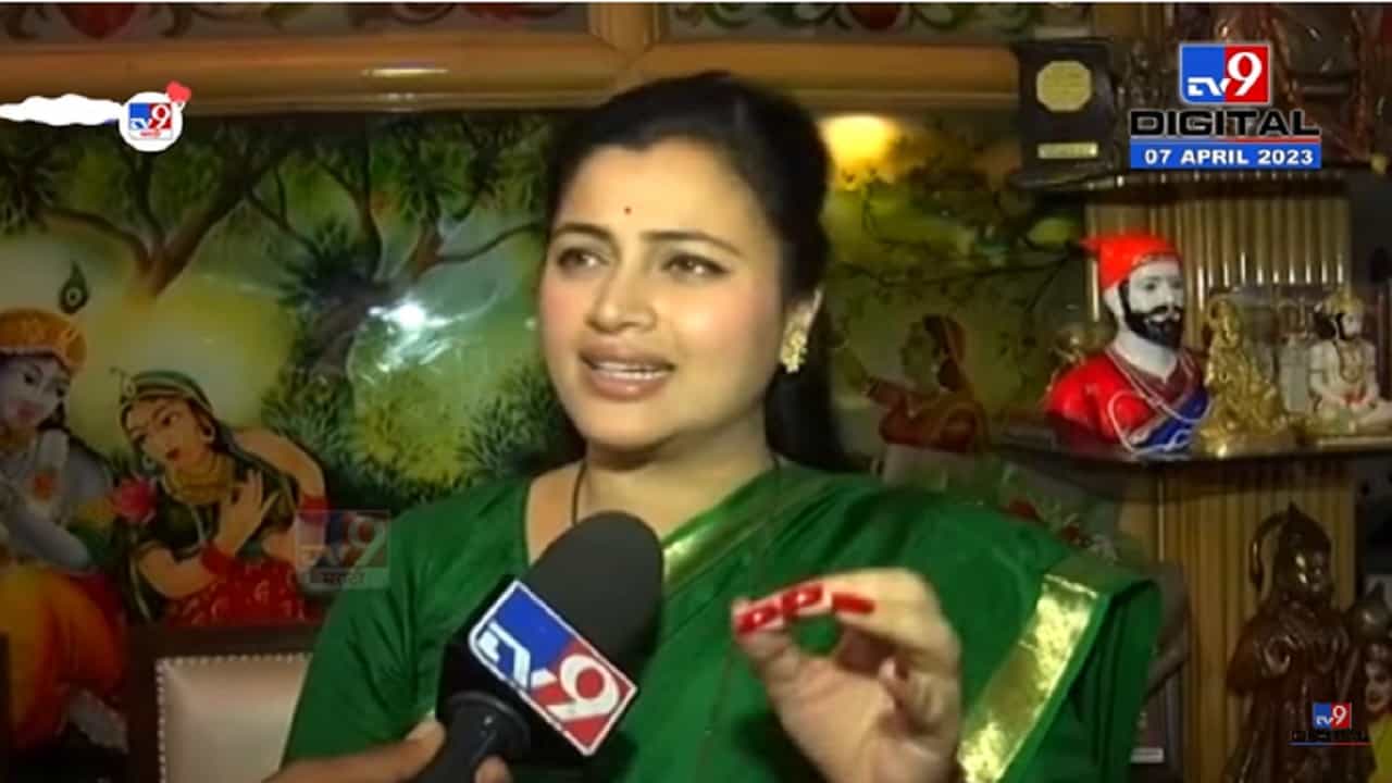 असदुद्दीन ओवेसी यांनी लक्षात ठेवावं हे ठाकरेंचं सरकार नाही, नवनीत राणा यांचा इशारा