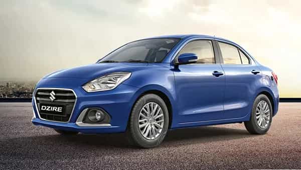 Maruti Suzuki Dzire : सबकॉम्पॅक्ट डिझायरची किंमत 6.44 लाखांपासून 9.31 लाखांपर्यंत (एक्स शोरुम) दरम्यान आहे. या सेडानमध्ये LXi, VXi, ZXi आणि ZXi+ या चार ट्रिम लेव्हल येतात. यात VXi आणि ZXi ट्रिम्स फॅक्टरी फिटेड सीएनजी किटसह येतात. यात 1.2 लिटर ड्युलजेट पेट्रोल इंजिन पर्याय मिळतो. मॅन्युअल आणि ऑटोमॅटिक दोन ट्रान्समिशन पर्यायासह येतो. (फोटो - Maruti Suzuki)