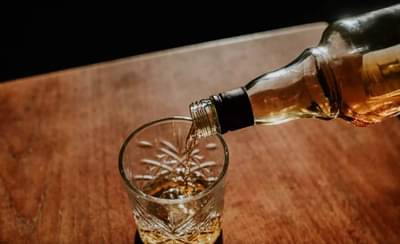 त्याला अशी नशा चढली की भर रस्त्यात केलेल्या धिंगाण्यामुळे पसरली दहशत