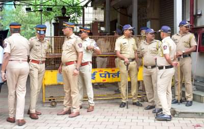 पाकिस्तानातून आलेले तीन दहशतवादी मुंबईत घुसले? कोणी दिली पोलिसांना माहिती