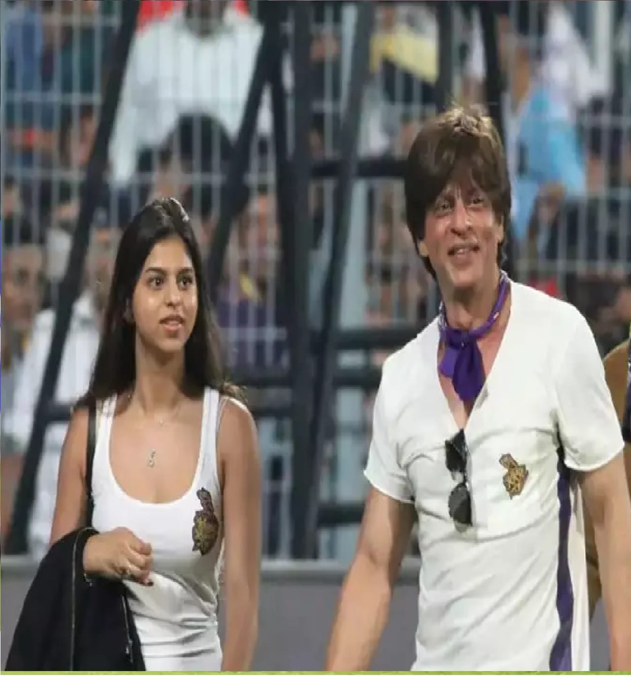 सुहानाचे इंस्टाग्रामवर  3.5 मिलियन फॉलोवर्स आहेत.