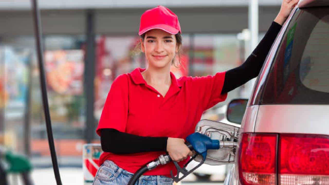 Petrol Diesel Price Today : पेट्रोल-डिझेलच्या किंमती खरंच 150 रुपयांच्या घरात जाणार? जर-तरचं गणित तरी काय, आजचा भाव घ्या जाणून