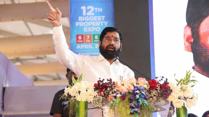एकनाथ शिंदेंनी आधी एक दोन वेळा केला होता पण; शिवसेना नेत्याचा मोठा खुलासा एकनाथ शिंदेंनी आधी एक दोन वेळा केला होता पण; शिवसेना नेत्याचा मोठा खुलासा