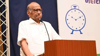 शेतीच्या ‘या’ प्रश्नांकडे सरकारचं दुर्लक्ष; शरद पवार यांनी शेती प्रश्नाकडे लक्ष वेधलं