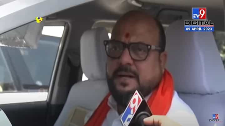 अयोध्येतील श्रीरामाकडे गुलाबराव पाटील यांनी विरोधकांसाठी मागितलं मागणं, म्हणाले... अयोध्येतील श्रीरामाकडे गुलाबराव पाटील यांनी विरोधकांसाठी मागितलं मागणं, म्हणाले...