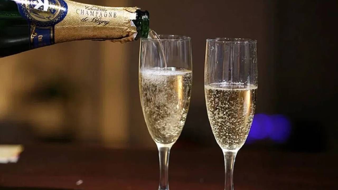 Return From Champagne : दारुच्या नशेत झिंगता कशाला, करा शॅम्पेनमधून तगडी कमाई! फक्त करावे लागेल हे काम